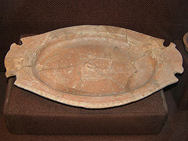 Краснолаковое блюдо, I - III века